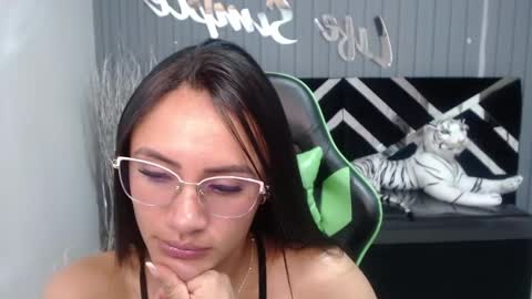 Allisson online show from February 25, 2025, 9:42 am