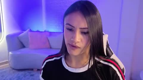 Allisson online show from December 16, 2025, 3:33 am