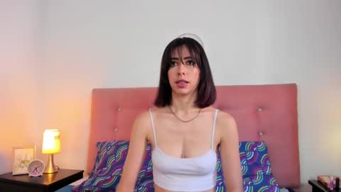 Snapshot of allisson_rose chatting on January 19, 2025, 8:51 pm Alli online show from January 19, 2025, 8:51 pm