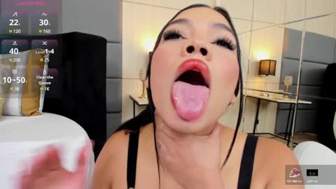 Allisson online show from January 25, 2025, 2:14 pm