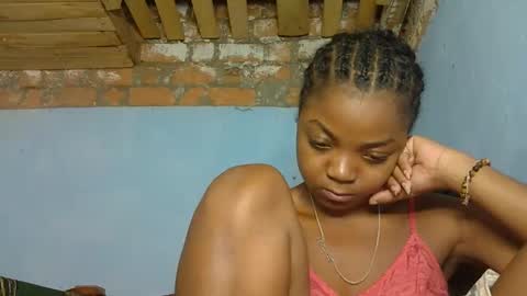 Snapshot of allizida01 chatting on February 12, 2026, 7:20 pm allizida01 online show from February 12, 2026, 7:20 pm