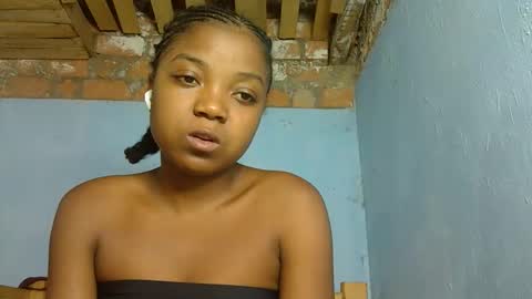 Snapshot of allizida01 chatting on February 18, 2026, 6:26 pm allizida01 online show from February 18, 2026, 6:26 pm