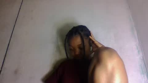 Snapshot of allizida01 chatting on May 16, 2026, 10:36 am allizida01 online show from May 16, 2026, 10:36 am