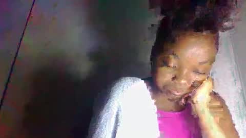 Snapshot of allizida01 chatting on May 18, 2026, 12:11 pm allizida01 online show from May 18, 2026, 12:11 pm