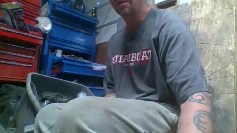 Snapshot of allwolf0323 chatting on October 29, 2025, 8:21 pm allwolf0323 online show from October 29, 2025, 8:21 pm