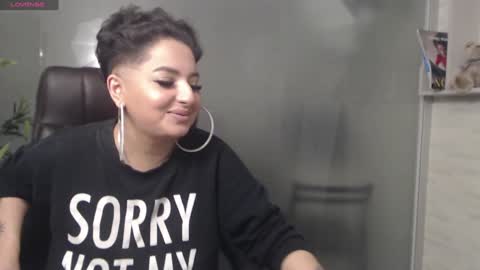 Snapshot of allyiah chatting on January 19, 2025, 10:17 pm online show from January 19, 2025, 10:17 pm