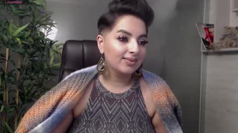 Snapshot of allyiah chatting on February 21, 2025, 12:38 am online show from February 21, 2025, 12:38 am