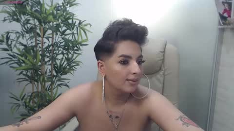 Snapshot of allyiah chatting on February 24, 2025, 8:36 pm online show from February 24, 2025, 8:36 pm