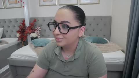 Snapshot of allyiah chatting on May 12, 2026, 4:59 pm online show from May 12, 2026, 4:59 pm