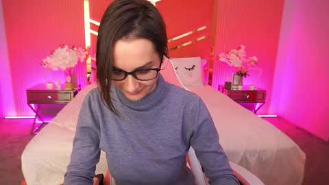 allymiss online show from December 19, 2025, 9:16 am