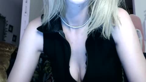 Ally Girl In Her Ally World online show from July 11, 2026, 6:16 am