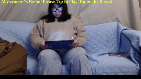 Snapshot of allyssamay chatting on January 19, 2026, 3:21 am Allyssamay online show from January 19, 2026, 3:21 am