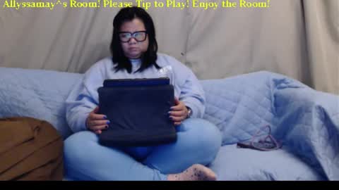 Snapshot of allyssamay chatting on February 4, 2026, 4:51 am Allyssamay online show from February 4, 2026, 4:51 am