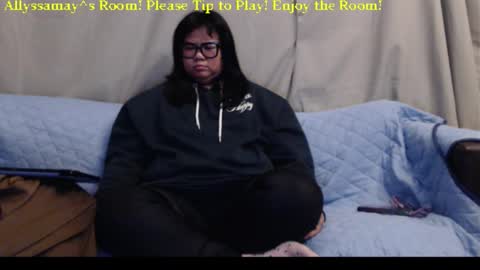 Snapshot of allyssamay chatting on February 19, 2026, 4:19 am Allyssamay online show from February 19, 2026, 4:19 am