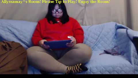 Snapshot of allyssamay chatting on March 12, 2026, 4:18 am Allyssamay online show from March 12, 2026, 4:18 am