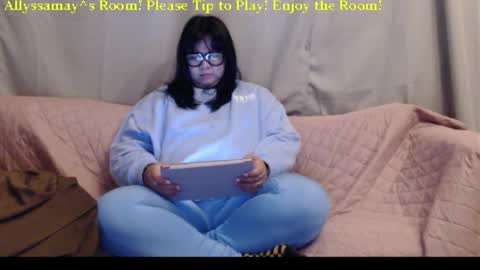 Snapshot of allyssamay chatting on March 21, 2026, 4:17 am Allyssamay online show from March 21, 2026, 4:17 am