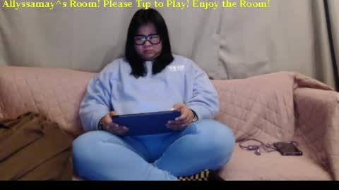 Snapshot of allyssamay chatting on March 22, 2026, 3:54 am Allyssamay online show from March 22, 2026, 3:54 am