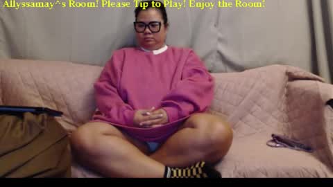Snapshot of allyssamay chatting on March 23, 2026, 3:43 am Allyssamay online show from March 23, 2026, 3:43 am