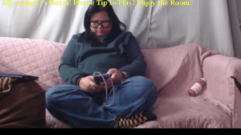 Snapshot of allyssamay chatting on April 2, 2026, 2:26 pm Allyssamay online show from April 2, 2026, 2:26 pm