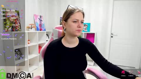 alma_jons online show from September 14, 2025, 11:48 pm