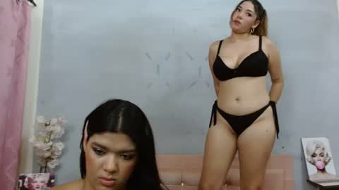 alma_meza online show from June 20, 2026, 5:49 pm