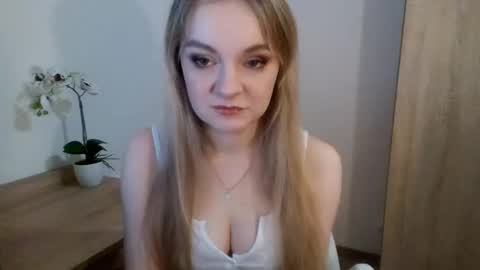 Snapshot of almanature chatting on January 6, 2025, 3:08 pm AlmaNature online show from January 6, 2025, 3:08 pm