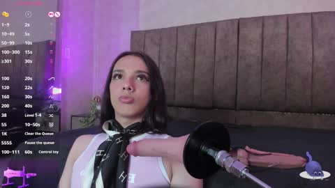 Santy online show from September 19, 2025, 8:09 pm