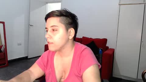 Snapshot of almondonwheels chatting on December 3, 2024, 1:41 am Almond online show from December 3, 2024, 1:41 am