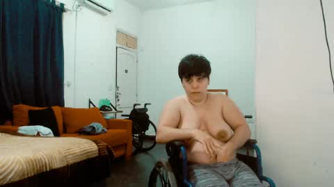 Almond online show from May 29, 2026, 10:30 pm