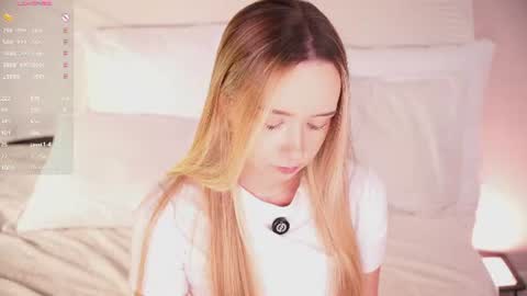 Lia online show from June 28, 2026, 3:12 am