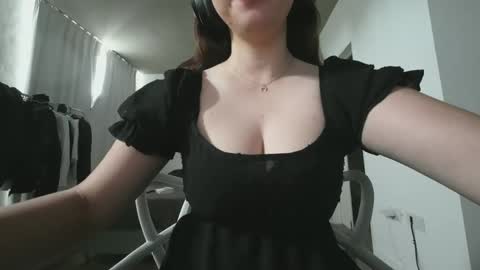 Snapshot of aloha_catita chatting on February 23, 2025, 4:24 pm Aloha Catita online show from February 23, 2025, 4:24 pm