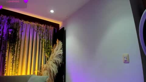 ALONDRA CUTE online show from May 26, 2026, 4:41 am