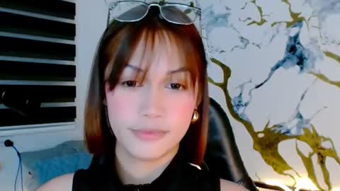 Alondra online show from July 6, 2026, 3:47 am
