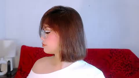 Alondra online show from July 28, 2026, 12:48 pm