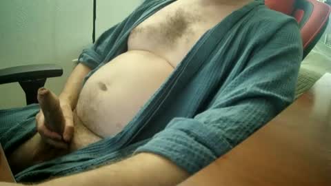 Snapshot of alonzomanly chatting on August 3, 2026, 8:13 am alonzomanly online show from August 3, 2026, 8:13 am