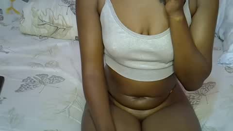 alorapavo online show from February 6, 2026, 6:55 pm