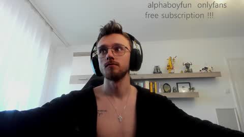 Snapshot of alphaboyfun chatting on March 13, 2026, 10:11 am Andi online show from March 13, 2026, 10:11 am