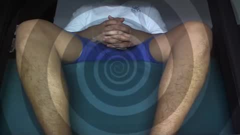 cashmaster findom online show from November 18, 2025, 7:18 pm