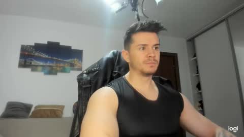 Snapshot of alphagodleatherking92 chatting on December 6, 2024, 6:15 am LeatherMaster online show from December 6, 2024, 6:15 am