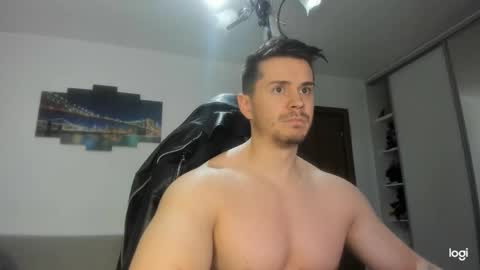 Snapshot of alphagodleatherking92 chatting on December 8, 2024, 1:14 pm LeatherMaster online show from December 8, 2024, 1:14 pm