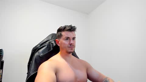 Snapshot of alphagodleatherking92 chatting on January 13, 2025, 1:17 pm LeatherMaster online show from January 13, 2025, 1:17 pm