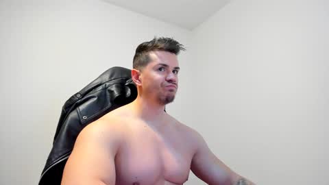 Snapshot of alphagodleatherking92 chatting on January 15, 2025, 5:40 am LeatherMaster online show from January 15, 2025, 5:40 am