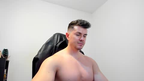 Snapshot of alphagodleatherking92 chatting on January 24, 2025, 11:48 am LeatherMaster online show from January 24, 2025, 11:48 am