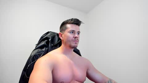 Snapshot of alphagodleatherking92 chatting on February 20, 2025, 6:39 am LeatherMaster online show from February 20, 2025, 6:39 am