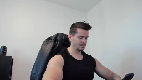 Snapshot of alphagodleatherking92 chatting on September 18, 2025, 6:37 am LeatherMaster online show from September 18, 2025, 6:37 am