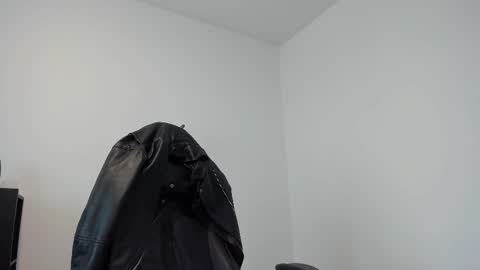 Snapshot of alphagodleatherking92 chatting on September 20, 2025, 6:25 am LeatherMaster online show from September 20, 2025, 6:25 am