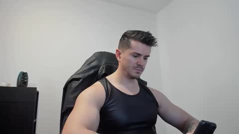 Snapshot of alphagodleatherking92 chatting on October 25, 2025, 1:40 pm LeatherMaster online show from October 25, 2025, 1:40 pm