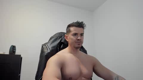 Snapshot of alphagodleatherking92 chatting on November 6, 2025, 9:10 am LeatherMaster online show from November 6, 2025, 9:10 am