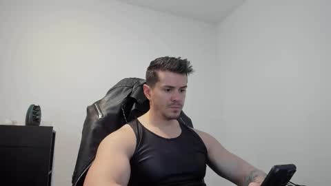 Snapshot of alphagodleatherking92 chatting on November 14, 2025, 8:24 am LeatherMaster online show from November 14, 2025, 8:24 am