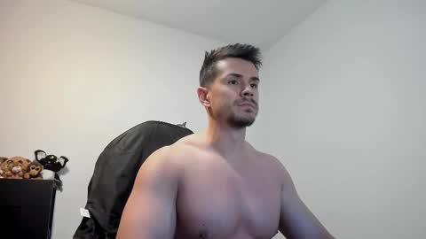 LeatherMaster online show from February 15, 2026, 5:31 pm